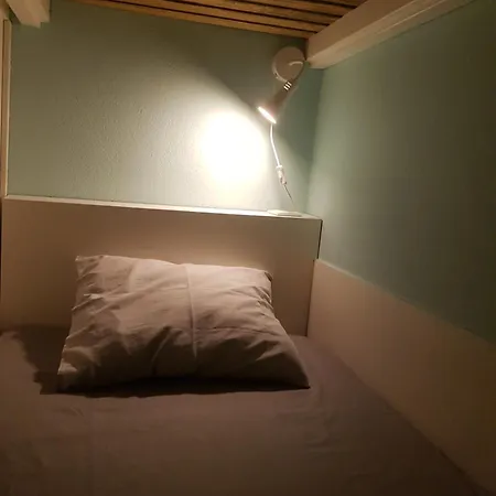 Conde Surf Camp - Junto Ao Mar - Entire Pvt House Holiday home Vila do Conde